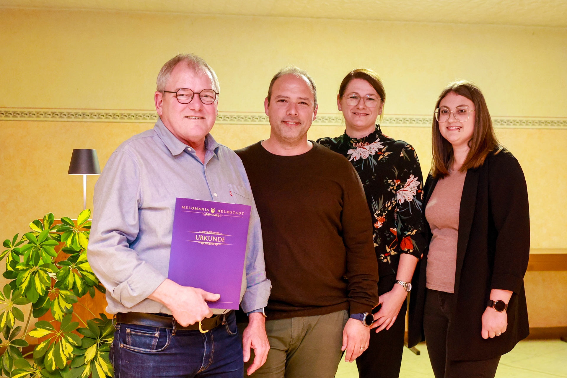 Melomania Vorstände mit dem neuen Ehrenmitglied Klaus Rappelt